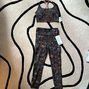 Lululemon Sports Bra + Leggings Set